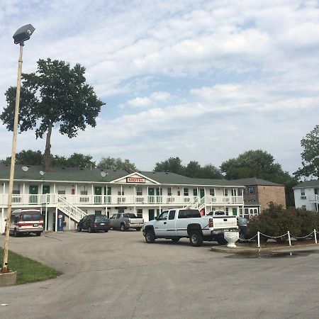 Hoosier Travel Lodge Jeffersonville Exterior photo